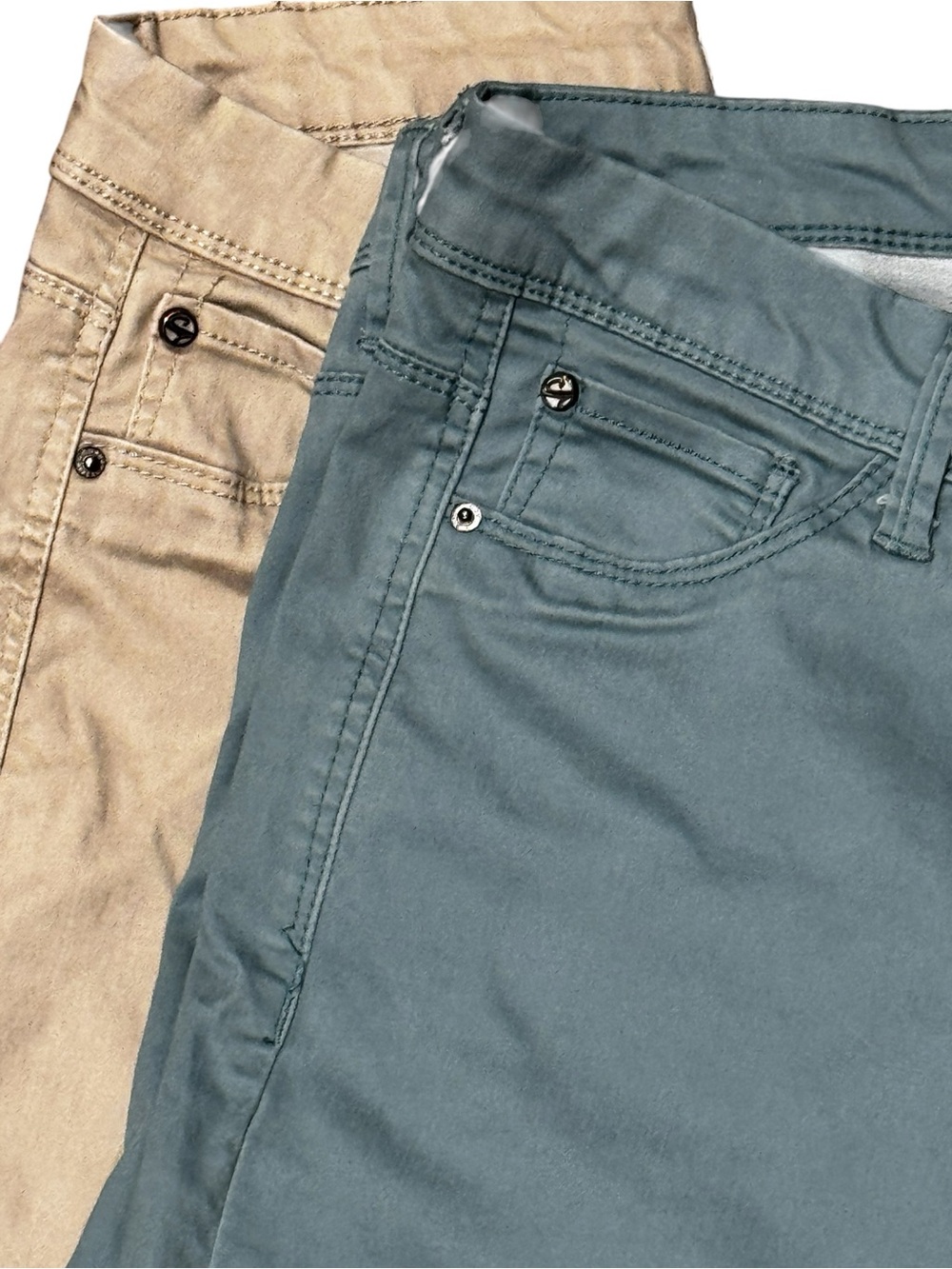 2 pair CURVE APPEAL Jeggings in Mint and Beige/Khaki Slim Stretch Pants, 8/29 - Picture 7 of 15